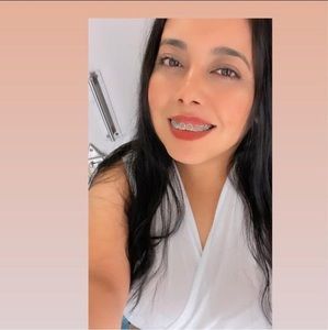 Meet your Posher, Mayra